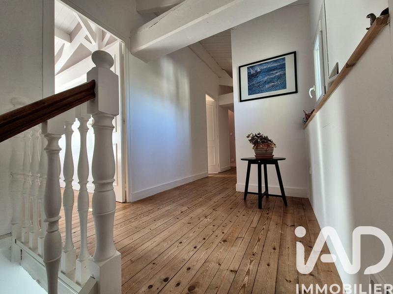 Maison - 160 m² - 5 pièces