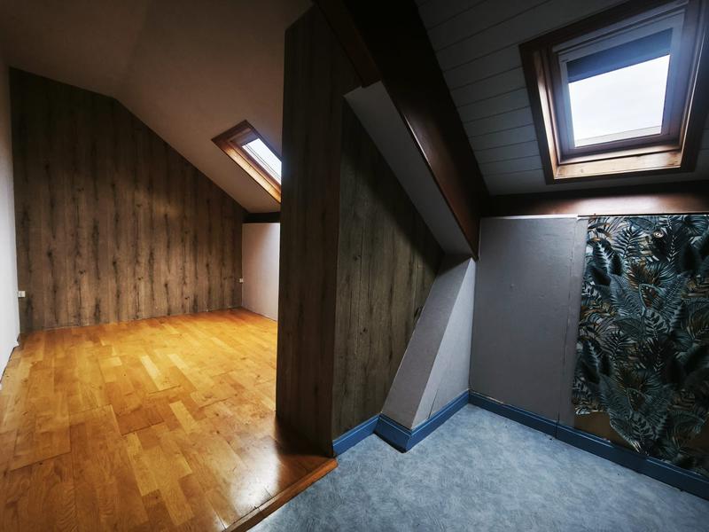 Maison - 94 m² - 6 pièces