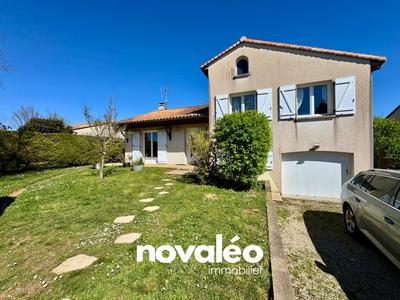 Maison ancienne - 103 m² - 4 pièces