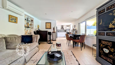 Villa - 145 m² - 6 pièces