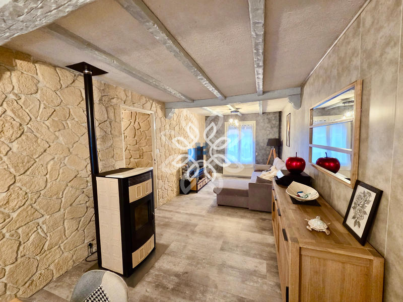 Maison - 140 m² - 7 pièces