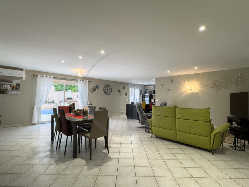 Maison - 115 m² - 5 pièces