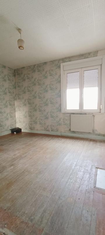 Maison - 102 m² - 5 pièces