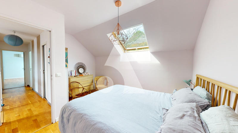 Maison - 150 m² - 7 pièces