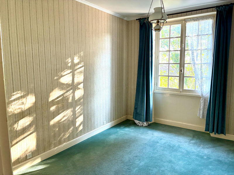 Maison - 226 m² - 8 pièces