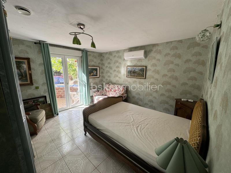 Villa - 170 m² - 8 pièces