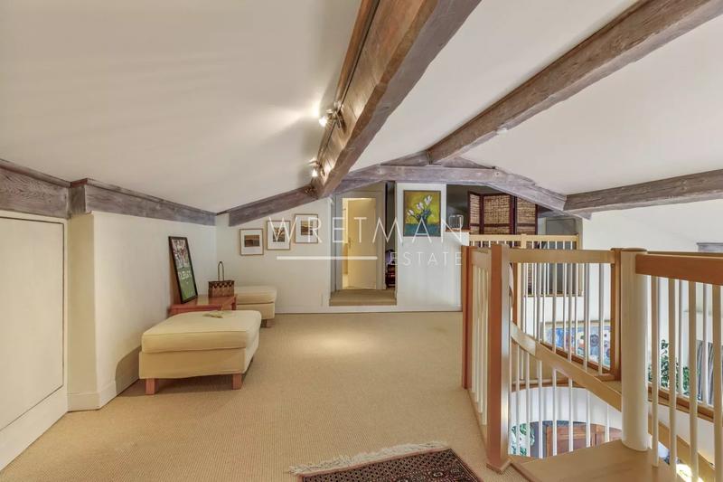 Appartement - 159 m² - 5 pièces