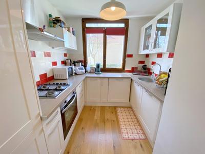 Appartement - 75 m² - 4 pièces