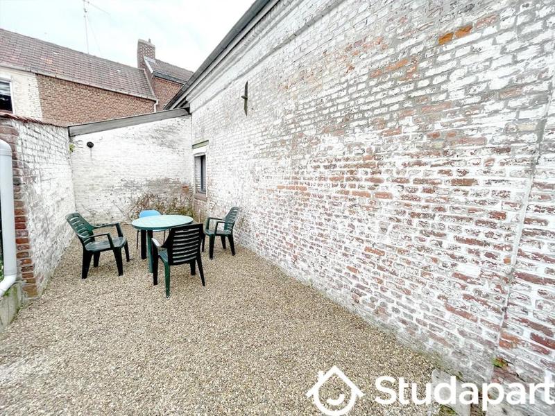 Chambre - 10 m² - 1 pièce