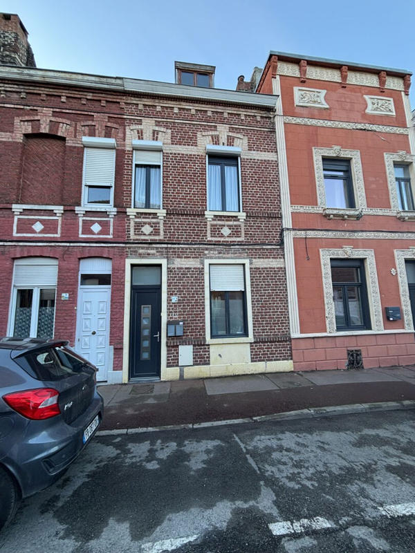 Maison - 107 m² - 4 pièces