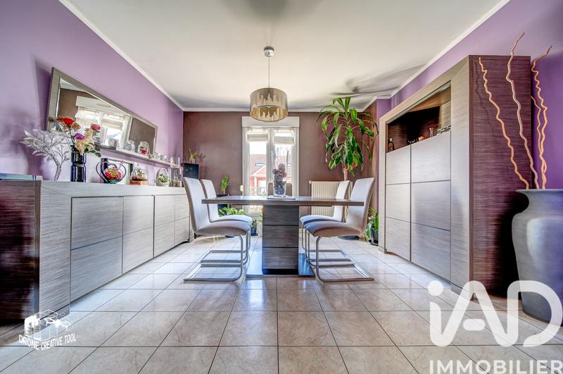 Maison - 100 m² - 5 pièces