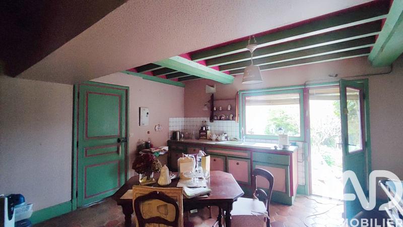 Maison - 650 m² - 20 pièces