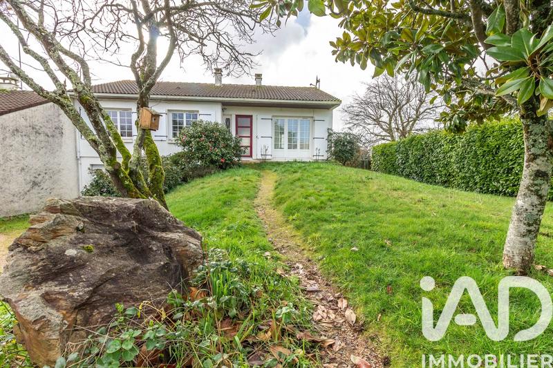 Maison - 122 m² - 6 pièces