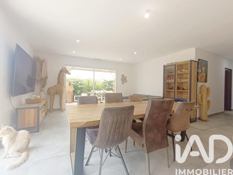 Maison - 90 m² - 4 pièces