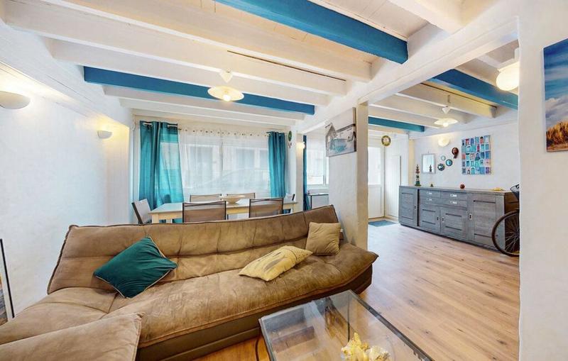 Maison - 104 m² - 4 pièces