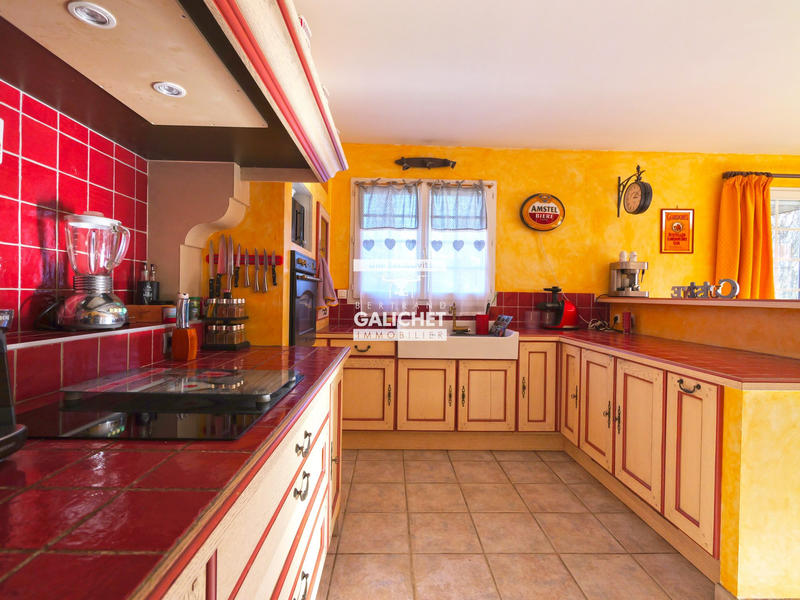 Maison - 156 m² - 5 pièces