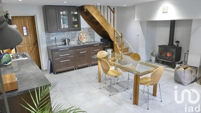 Maison - 136 m² - 4 pièces