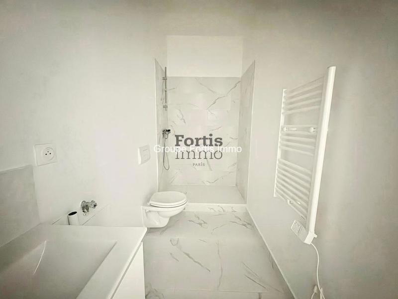 Studio - 32 m² - 1 pièce