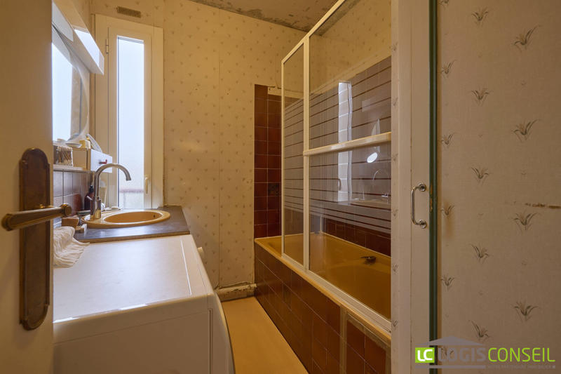 Appartement - 90 m² - 4 pièces