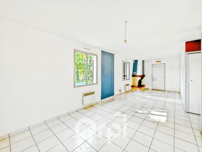 Maison - 70 m² - 3 pièces