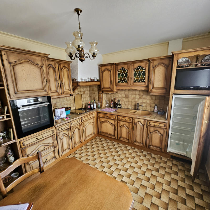 Maison - 135 m² - 6 pièces