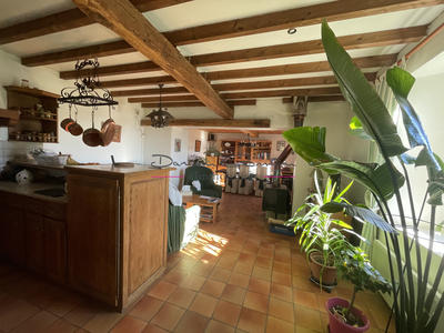 Maison - 96 m² - 4 pièces