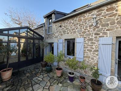 Maison - 160 m² - 5 pièces