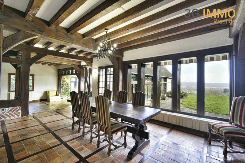 Maison - 257 m² - 7 pièces