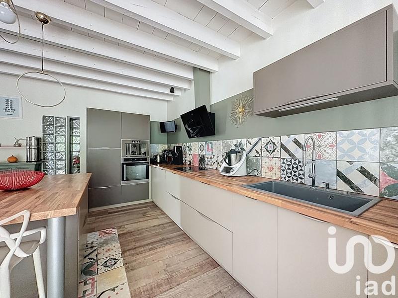 Maison - 140 m² - 5 pièces