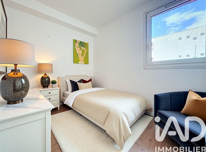 Studio - 25 m² - 1 pièce