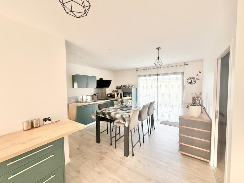 Maison - 81 m² - 3 pièces