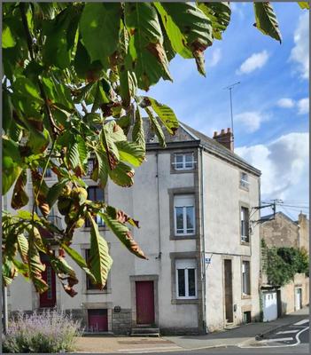 Maison - 70 m² - 5 pièces