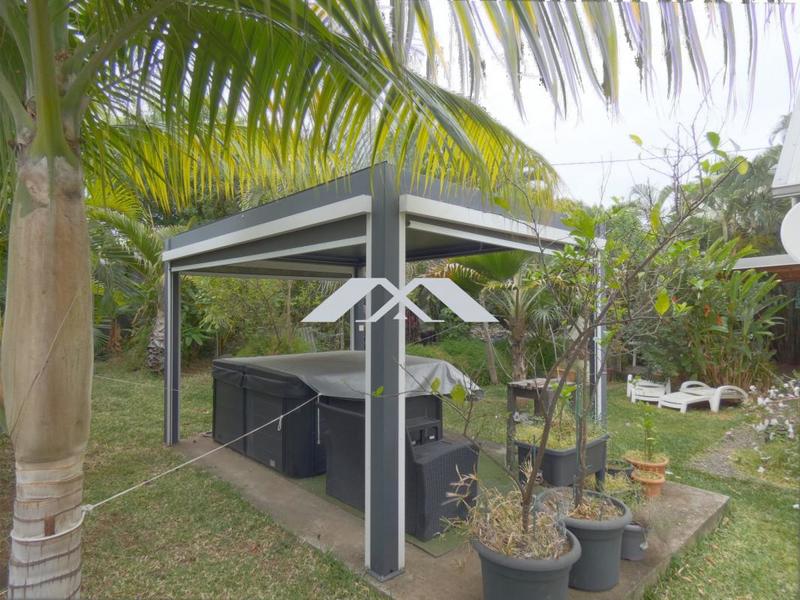 Maison traditionnelle - 94 m² - 4 pièces