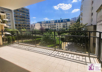 Appartement - 110 m² - 5 pièces