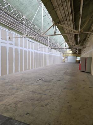 Entrepôt - 380 m²
