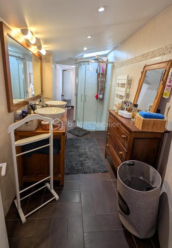 Maison ancienne - 92 m² - 8 pièces