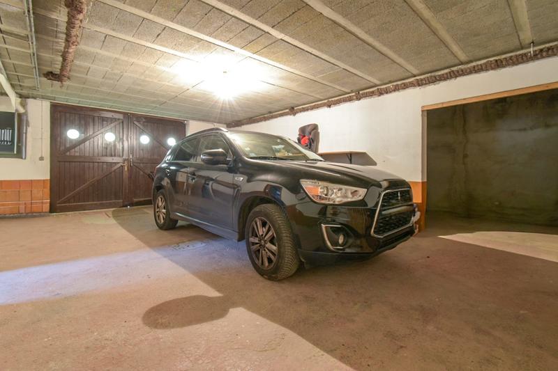 Maison - 194 m² - 8 pièces