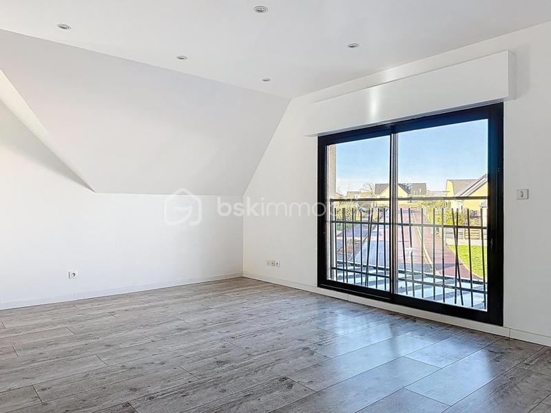 Maison - 171 m² - 6 pièces