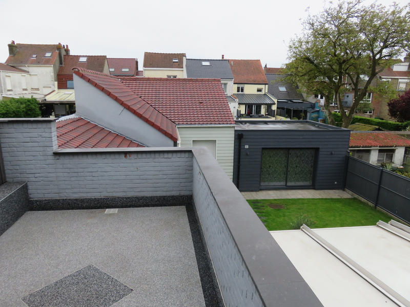 Maison - 150 m² - 10 pièces