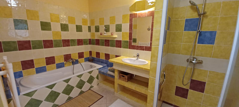 Villa - 295 m² - 11 pièces