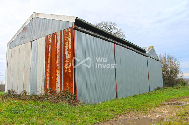 Entrepôt - 1 240 m²