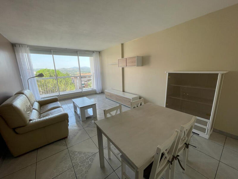 Appartement - 63 m² - 3 pièces