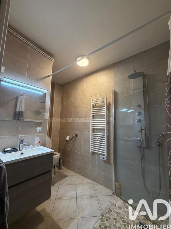 Maison - 107 m² - 6 pièces