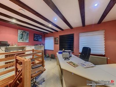 Maison traditionnelle - 140 m² - 7 pièces