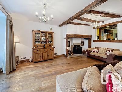 Maison - 152 m² - 6 pièces