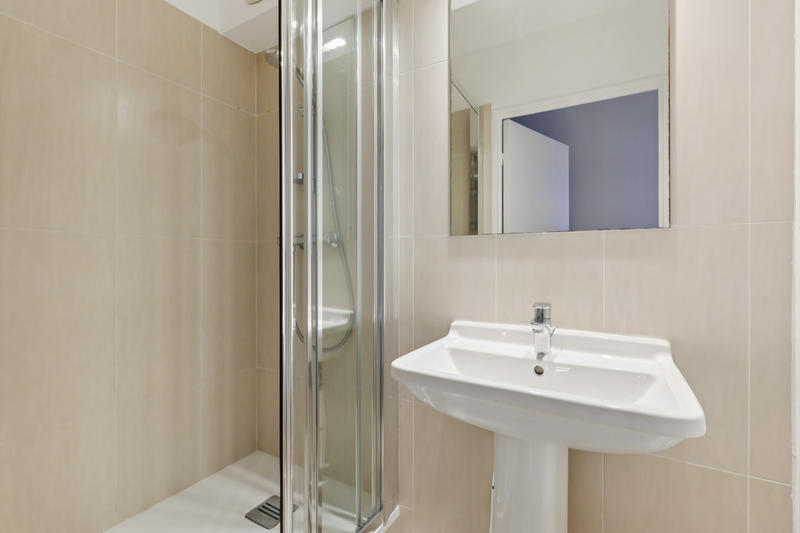 Appartement - 110 m² - 5 pièces