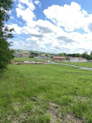 Terrain constructible - 876 m²