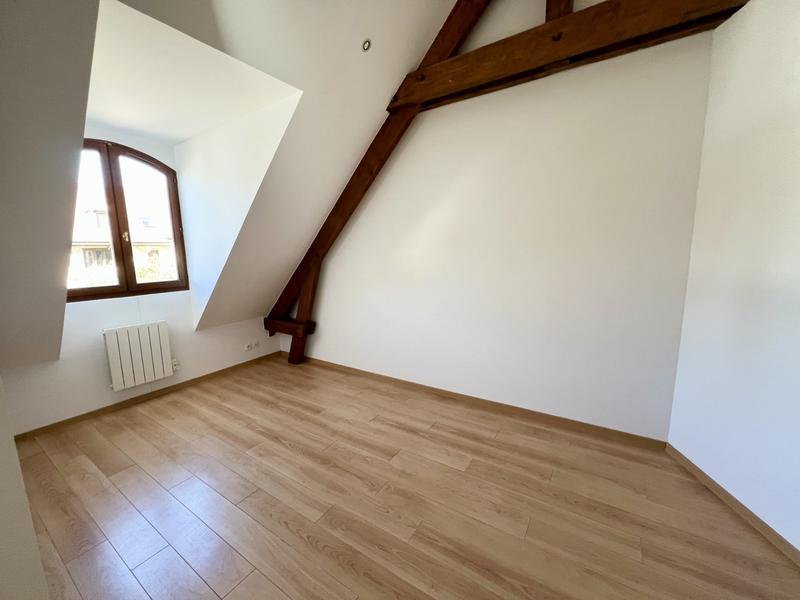 Maison - 136 m² - 6 pièces