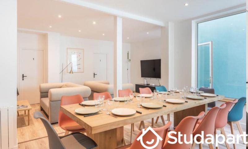 Chambre - 14 m² - 1 pièce