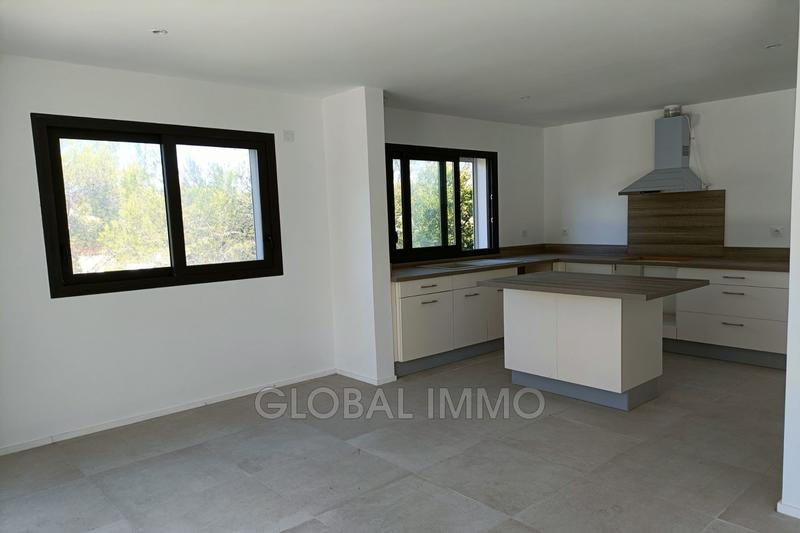 Appartement - 153 m² - 5 pièces